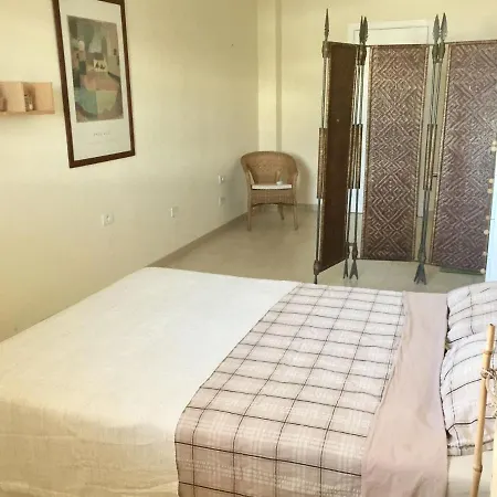 Semi-detached Holiday With Shared Pool, Near The Beach Of Costa Adeje Semesterbostad *